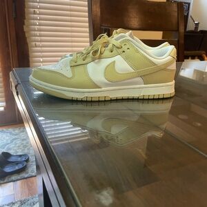 Nike Dunk Low Team Gold